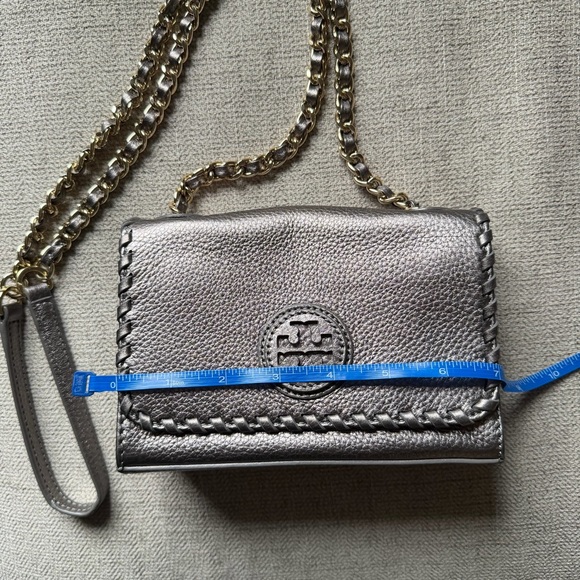 Tory Burch Gunmetal Leather Marion Shrunken Shoulder Bag - Picture 2 of 9